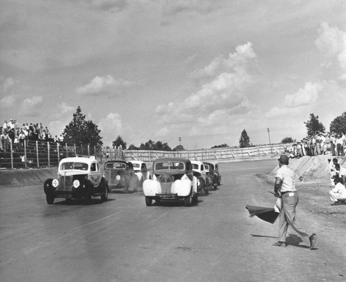 The start modified stock car - the,